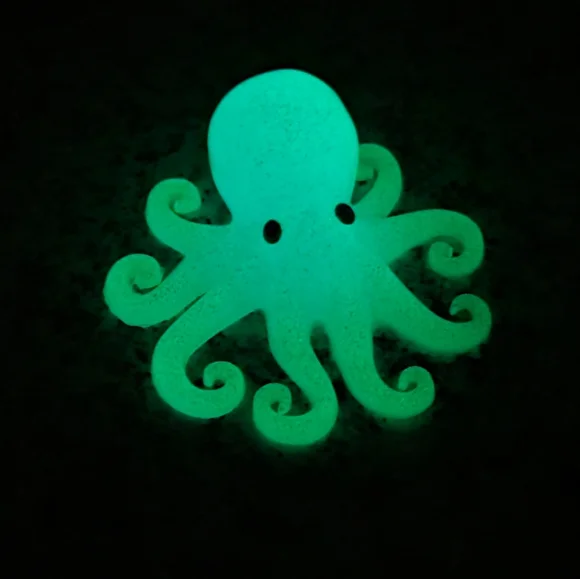 Blue Resin Octopus Figurine - Picture 6 of 7
